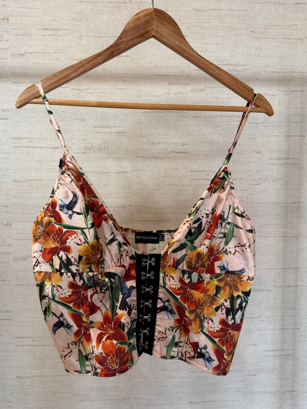 PrettyLittleThing Pink Floral Hook-and-Eye Cami Crop Top - NWOT